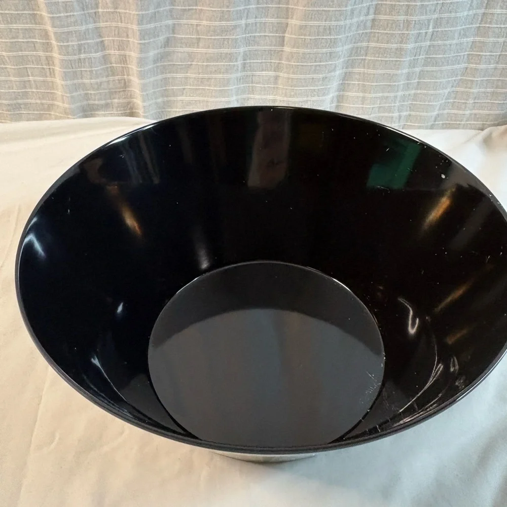 Sassy Jones Black and White Melamine Serving Set - Picture 6 of 8